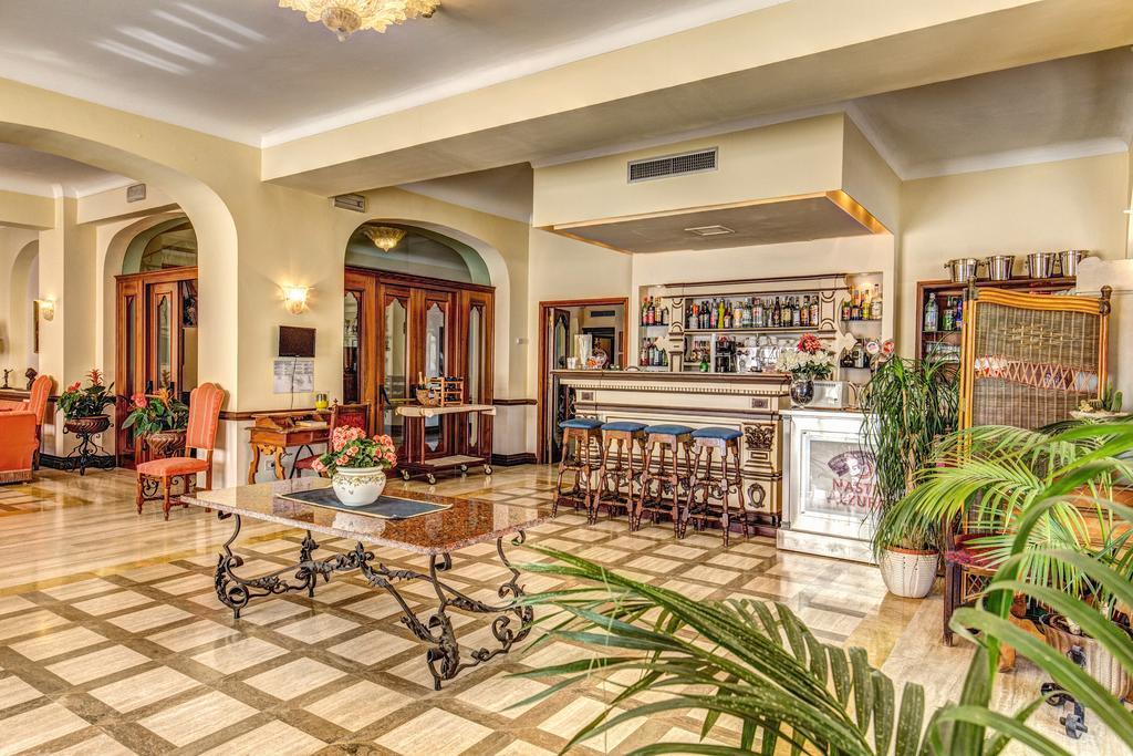 Grand Hotel Hermitage Sant'Agata sui due Golfi Exterior photo